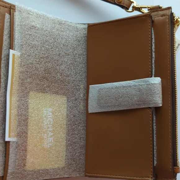 NWT Michael Kors Jet Set Double Zip Wristlet - Picture 4 of 7